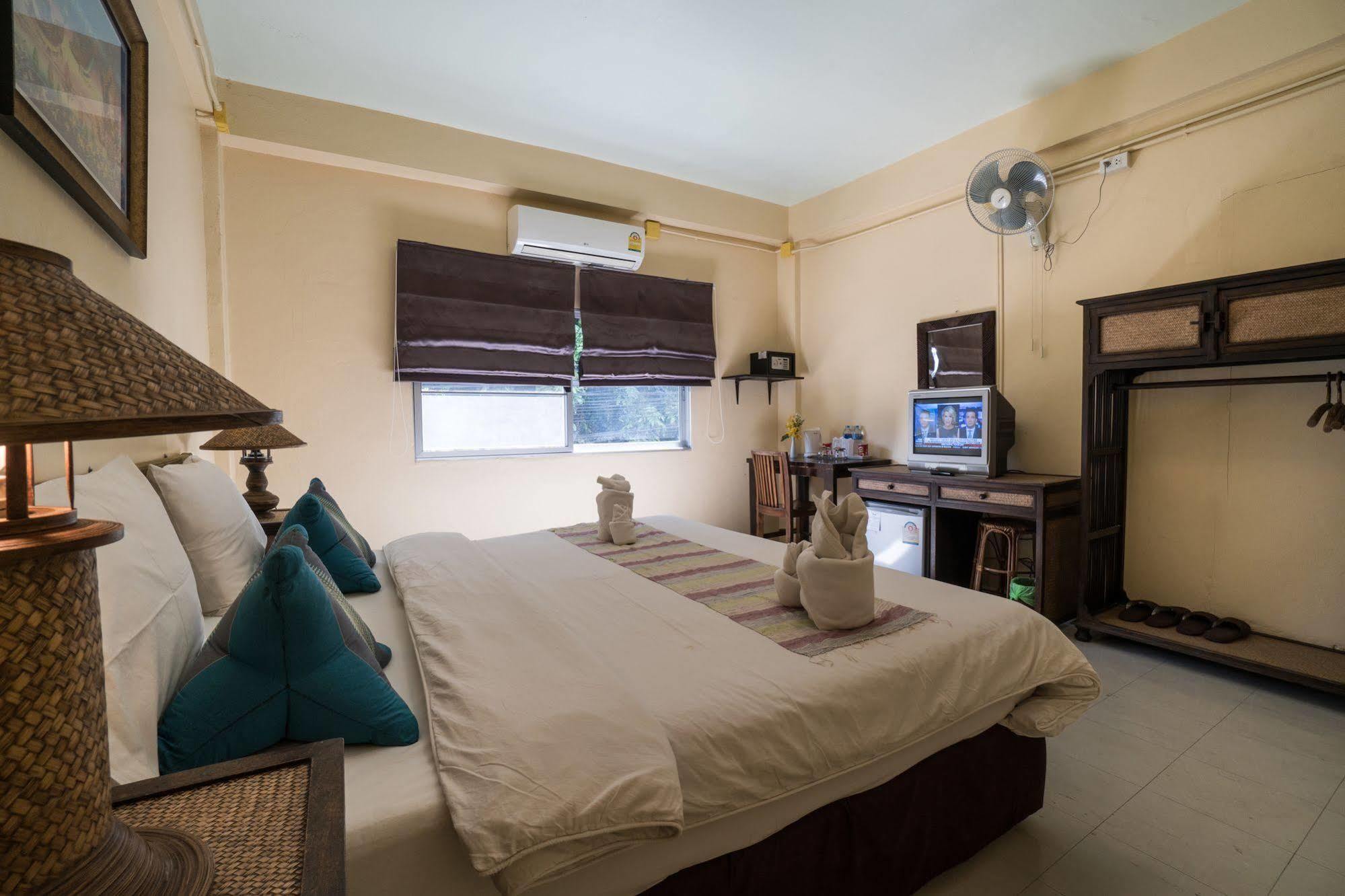 Kamala'S Guesthouse Chiang Mai Exterior photo