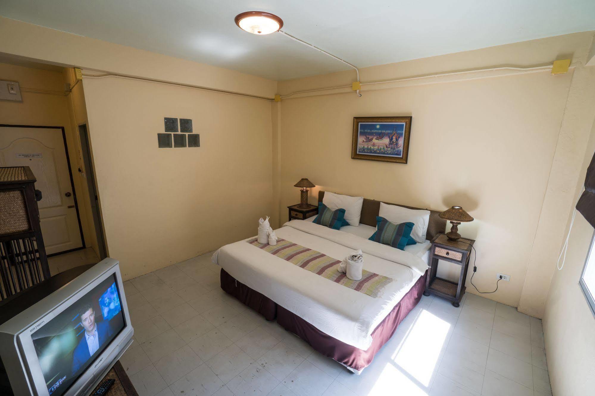Kamala'S Guesthouse Chiang Mai Exterior photo