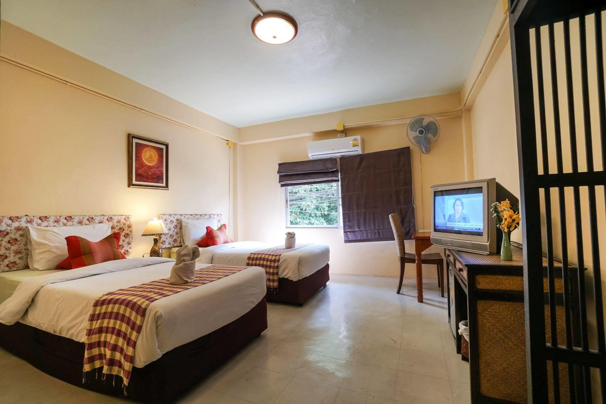 Kamala'S Guesthouse Chiang Mai Exterior photo